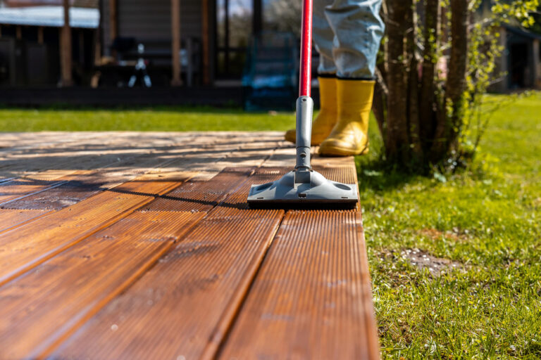 deck staining